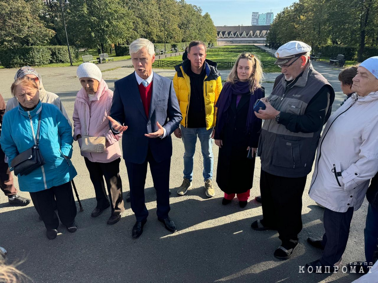 Валерий Гартунг в Курчатовском районе Челябинска и кандидат-победитель Александр Галкин